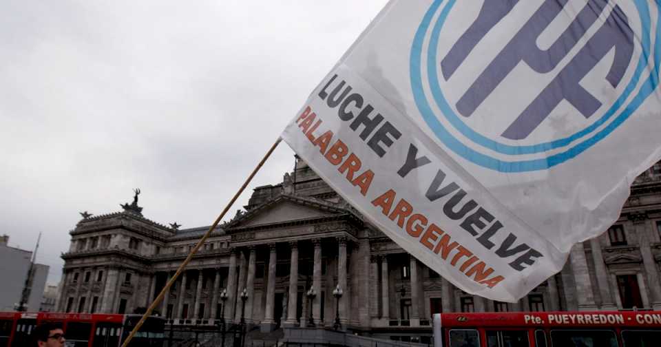 fallo-catastrofico-por-ypf:-argentina-debera-pagar-us$-16.000-millones-por-la-expropiacion