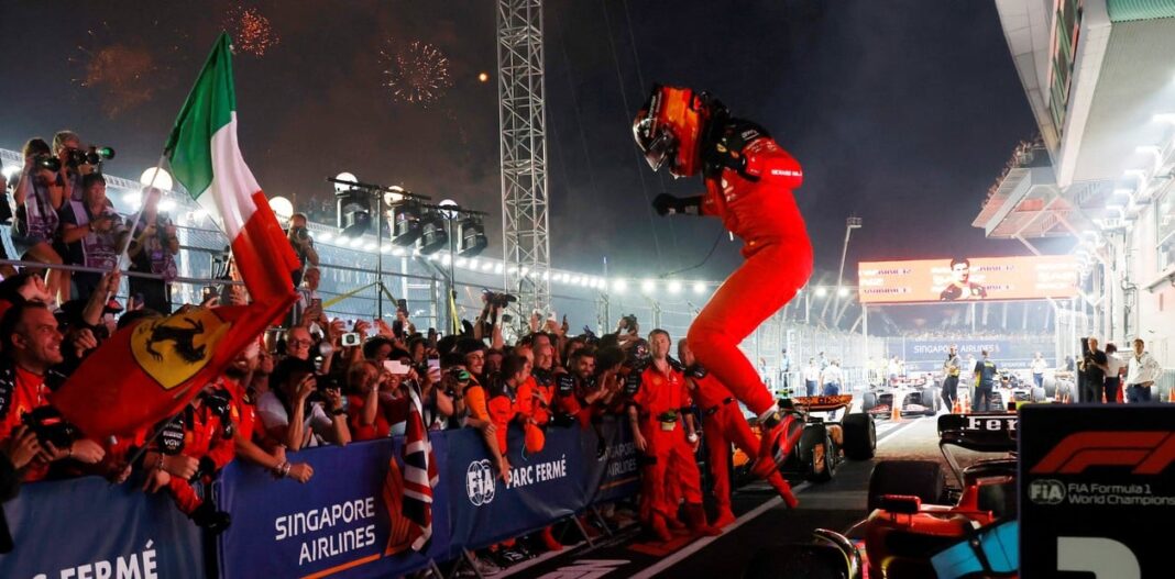 formula-1,-gran-premio-de-singapur,-en-vivo:-sainz-se-sostiene-en-la-punta-con-los-red-bull-lejos-de-ser-una-amenaza