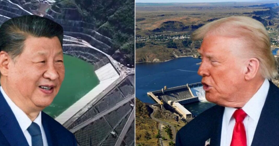 Vista aérea del terreno montañoso en Sichuan donde se construye la central de almacenamiento por bombeo Daofu.