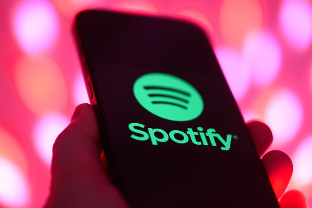 Gráfico con cifras de regalías de artistas españoles en Spotify en 2025