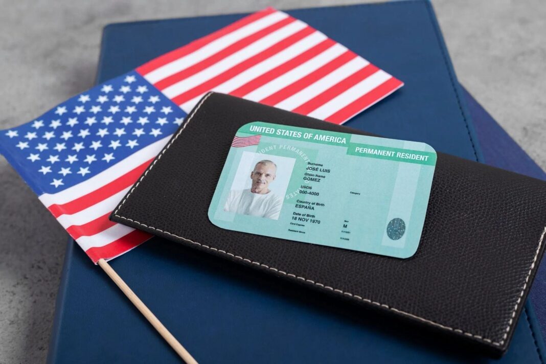 Formulario I-90 para renovar green card con fecha de edición visible