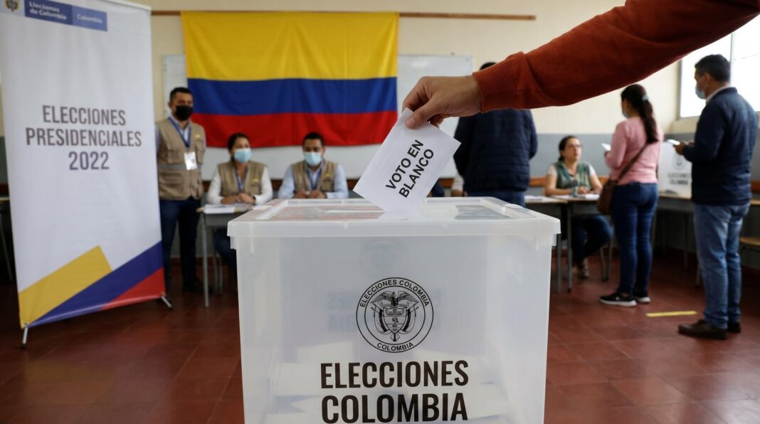 Hernán Penagos, registrador nacional de Colombia, habla sobre demoras en votaciones de consulados en EE. UU.