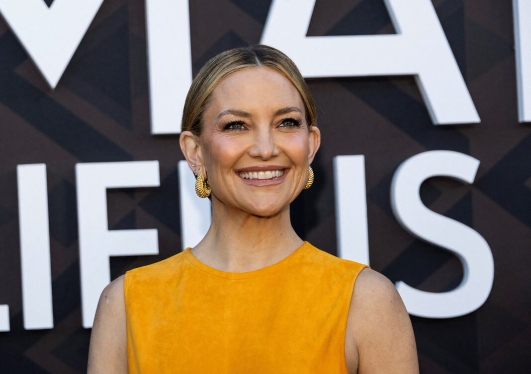 Kate Hudson durante una entrevista en el pódcast I AM AN ACTOR