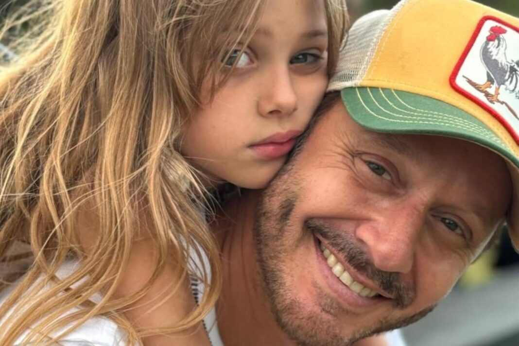 Dibujo de Magnolia para Benjamín Vicuña con la frase 'Papá, te amo mucho'