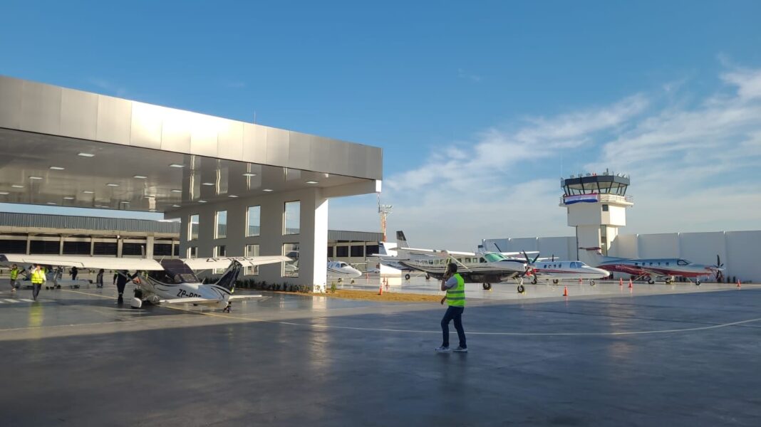 Aeropuerto privado Aguavista en Encarnación, Paraguay